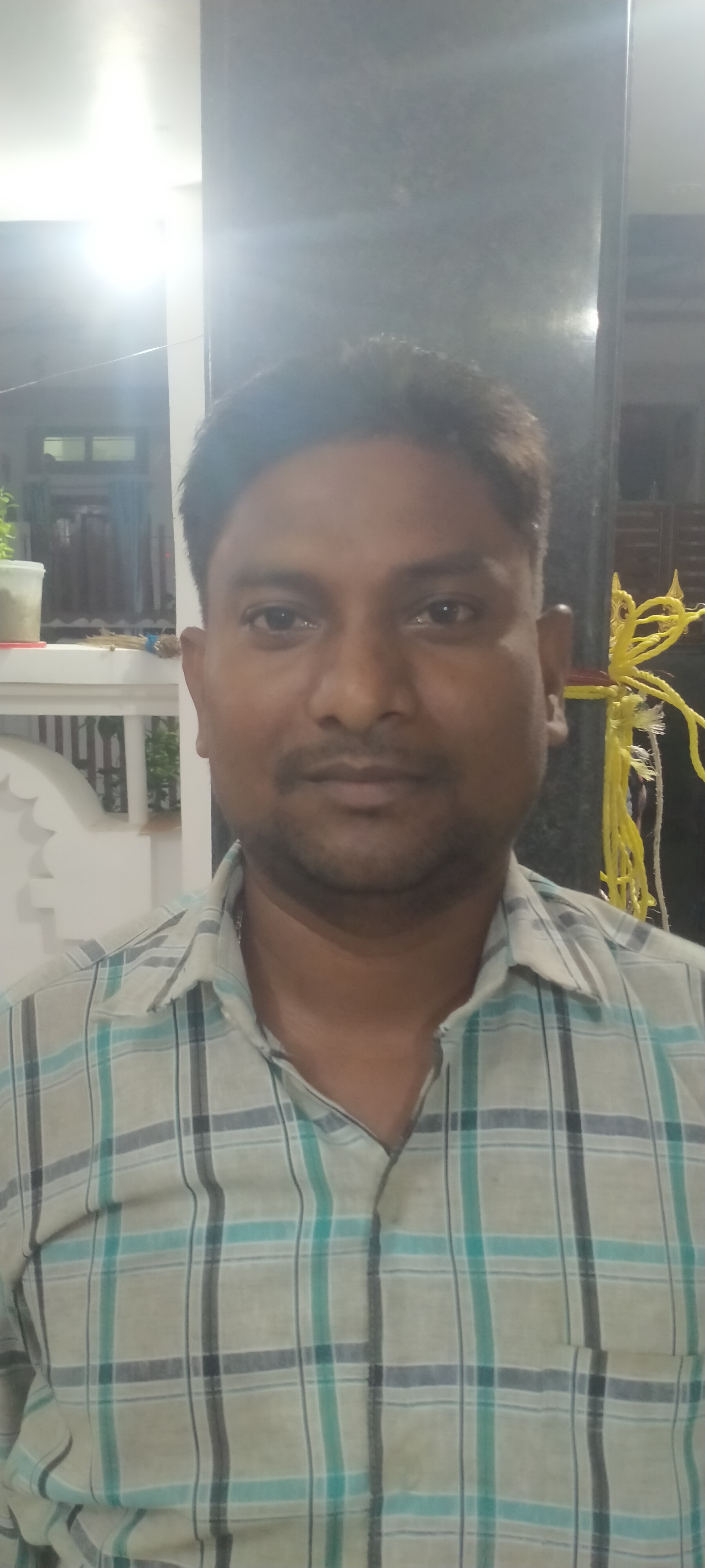 Rahul chauhan Electrician